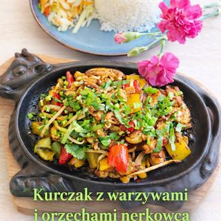Danie z warzywami i nerkowcami