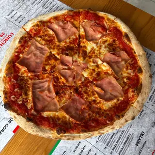 Pizza Vesuvio