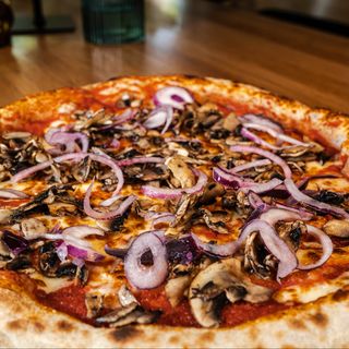 Pizza Funghi