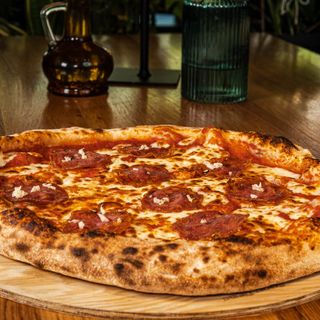 Pizza Salame
