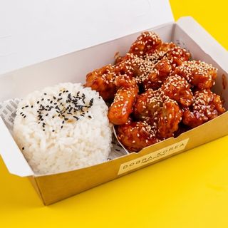 Kurczak Gangjeong (gochujang)