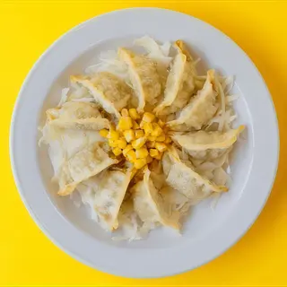 Koreańskie smażone pierogi (soja) 10 szt.