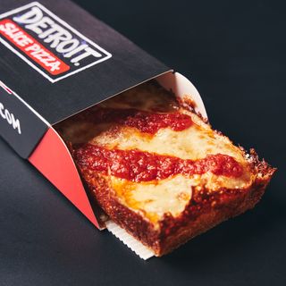 Tom & Cheese 220g