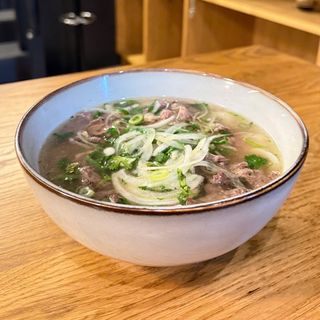Phở bò tái lăn