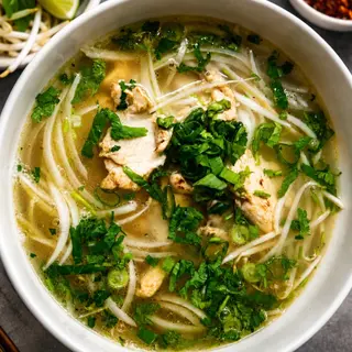 Pho z kurczakiem