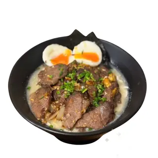 Ramen wołowy