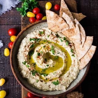 HUMMUS SOS