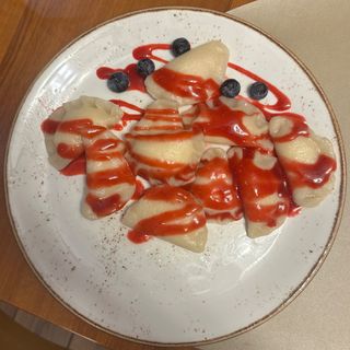 Pierogi z białym serem (10 szt)
