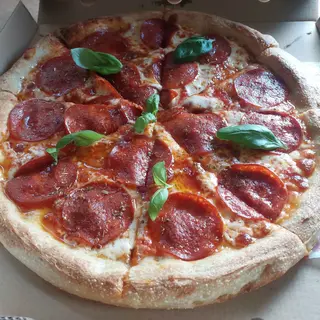 Pepperoni Normalna 32cm