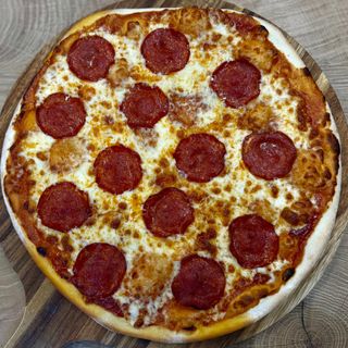 Pizza Paperoni 530 gramów