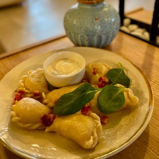 Pierogi z jagodami 6 szt