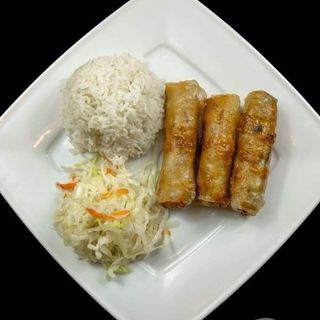 Spring Rolls 3 pcs with rice and salad