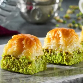 Baklava z pistacjami 2