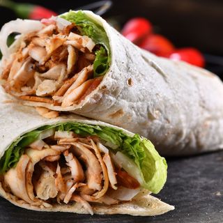 Tavuk Döner Dürüm - Kurczak Doner Kebab