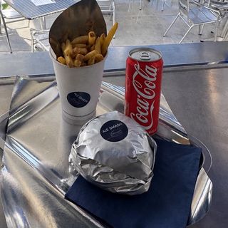 Classic+frytki+cola 0,33l