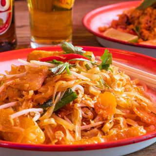 Pad Viet nam krewetki
