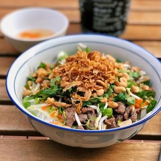 Bun bo nam bo kurczak