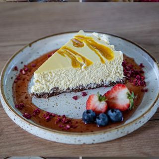 Sernik mango