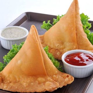 Samosa Warzywna (2 szt.)