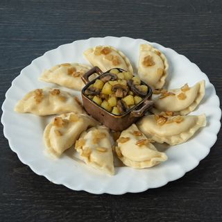 Pierogi z ziemniakami i grzybami 280g