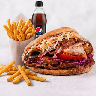 Kebap + frytki 150g + napój 0,5l