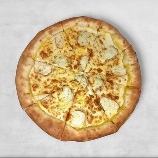 Pizza SUPER Serowa z serem w brzegach