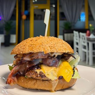 Burger nr 2 boczek