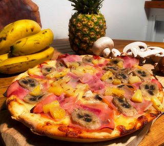 Pizza Tropical