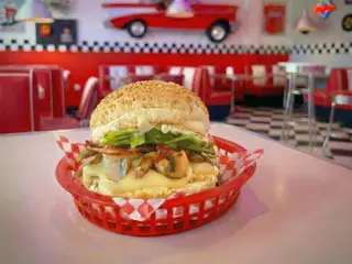 Individual Mozzarella Burger