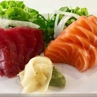 Sashimi Mix Salmão e Atum (24 Unidades)