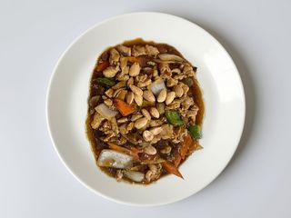 Galinha com Amêndoas