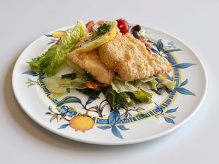 Filetes de Pescada com Salada Russa (2 Pessoas)