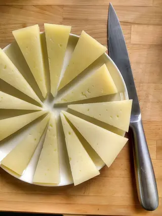 Prato de Queijo e chouriço