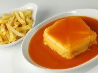 Meia Francesinha de Hambúrguer