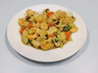37 Caril de Gambas