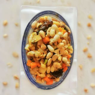 92 Galinha com amêndoas