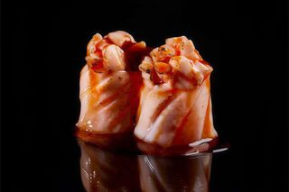 Gunkan de Salmão Braseado (6 uni)