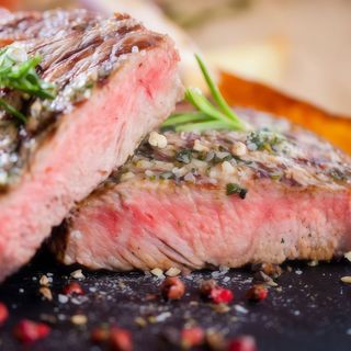 T57 Carne de vaca com arroz e batata frita