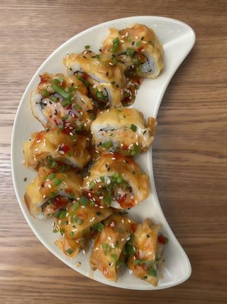 Sushi frito (10peças) 