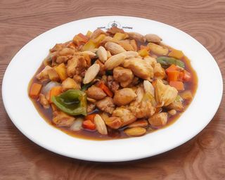 Frango com Amêndoas