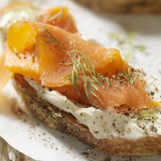 BRUSCHETTA DE SALMAO