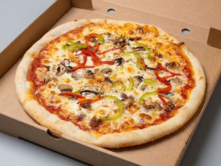 Pizza à Bolonhesa