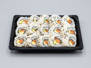 K18 Uramaki Filadélfia Salmão