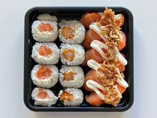 K49- Combo Hosomaki & Nigiri