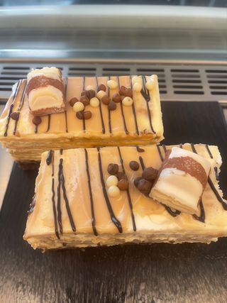 Fatia de Bolo Kinder Bueno