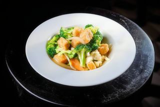 160. Pad Pak Kung Ruam Mitr