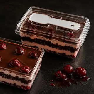 Sobremesa de Chocolate e Ginja da Madeira