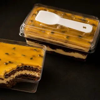 Bolo de Chocolate e Mouse de Maracuja
