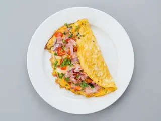 Omelete de Fiambre e Queijo