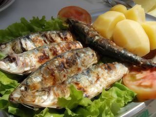 Sardinhas Assadas com Pimentas